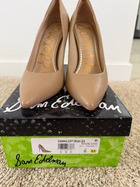 Sam Edelman Nude Beige Pointed-Toe Pumps